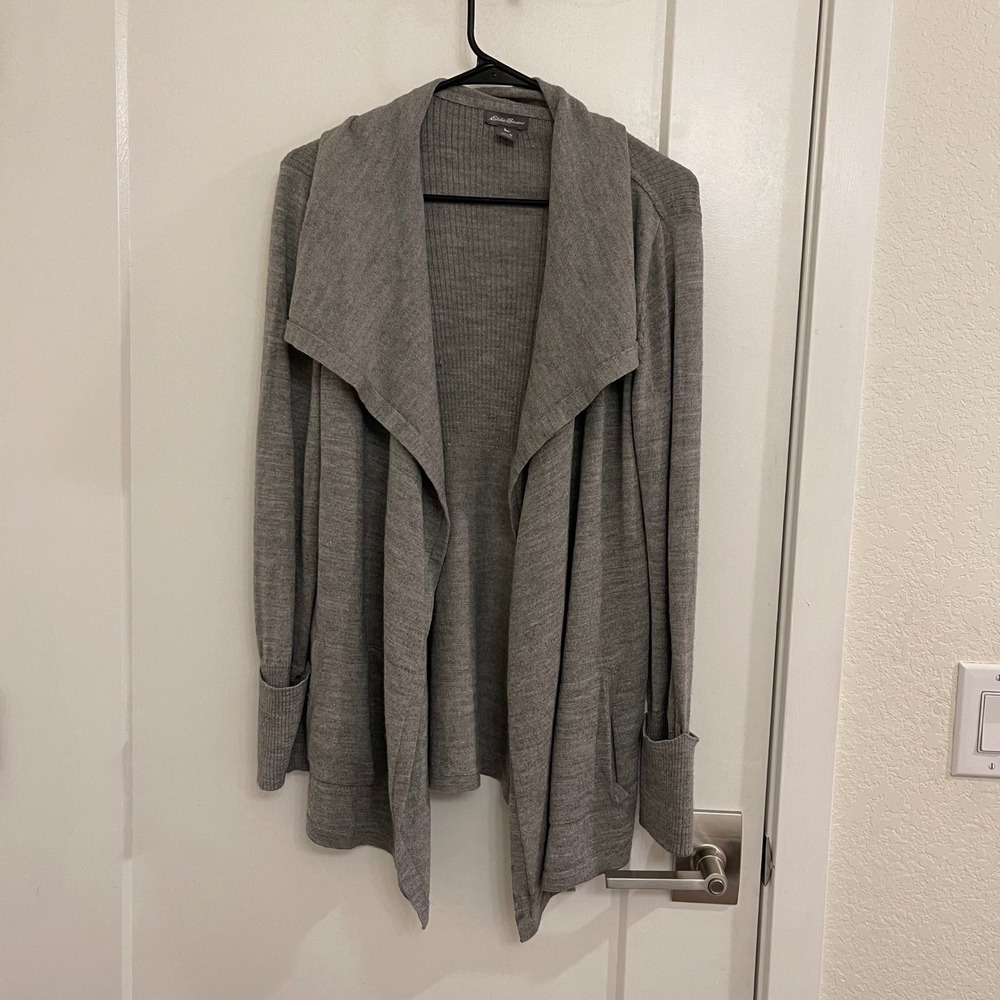 Eddie Bauer Merino Wool Blend Gray Cardigan Medium Fall Chic Casual